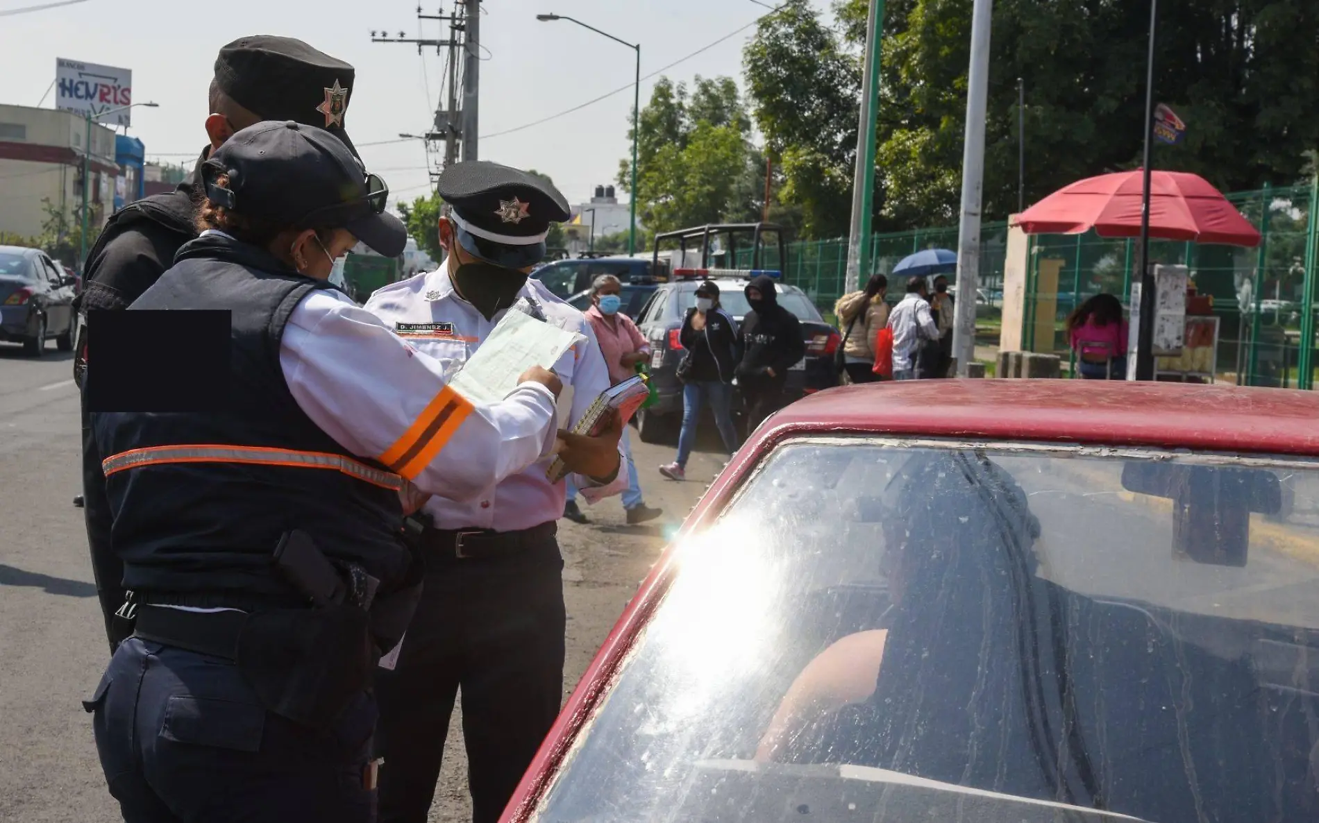 Policía (1)